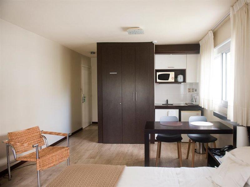 27 Suites Hotel Montevideo Esterno foto