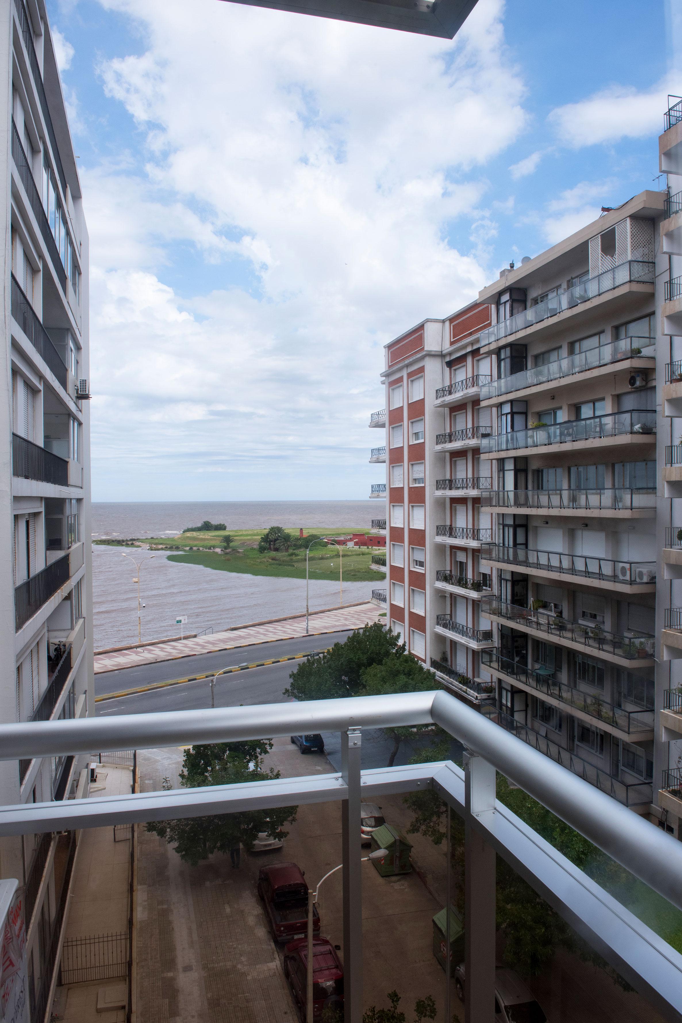 27 Suites Hotel Montevideo Esterno foto