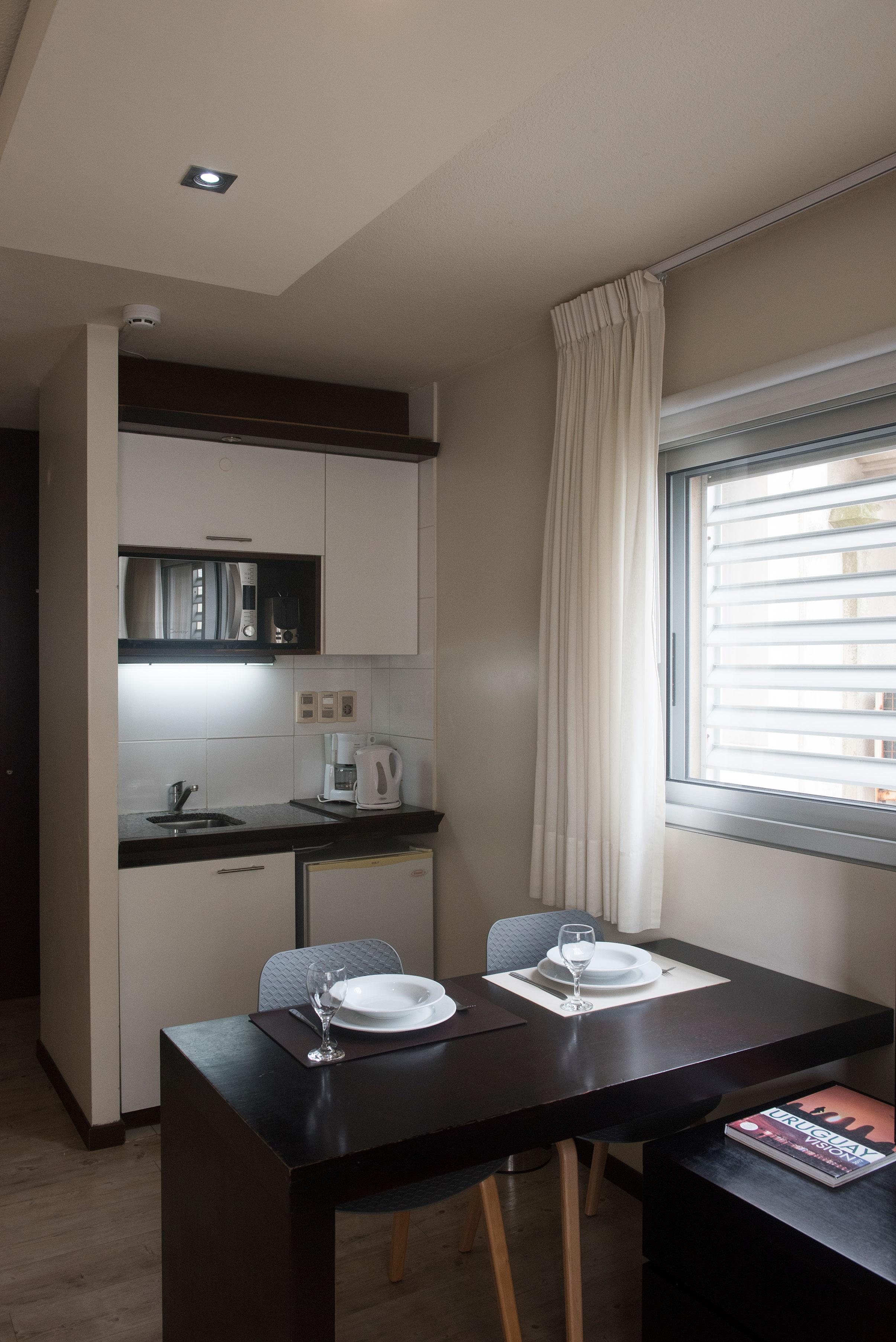 27 Suites Hotel Montevideo Esterno foto