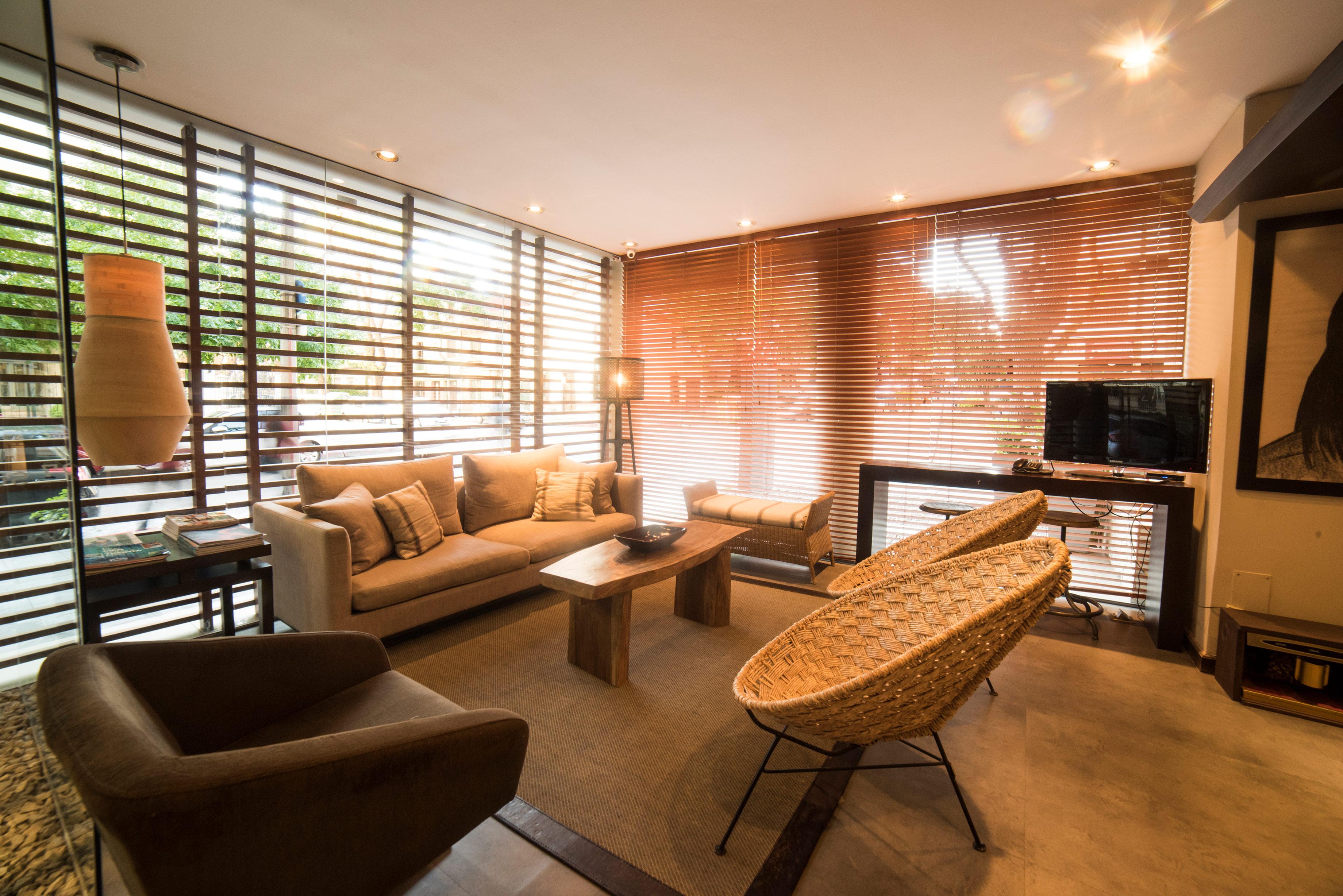 27 Suites Hotel Montevideo Esterno foto