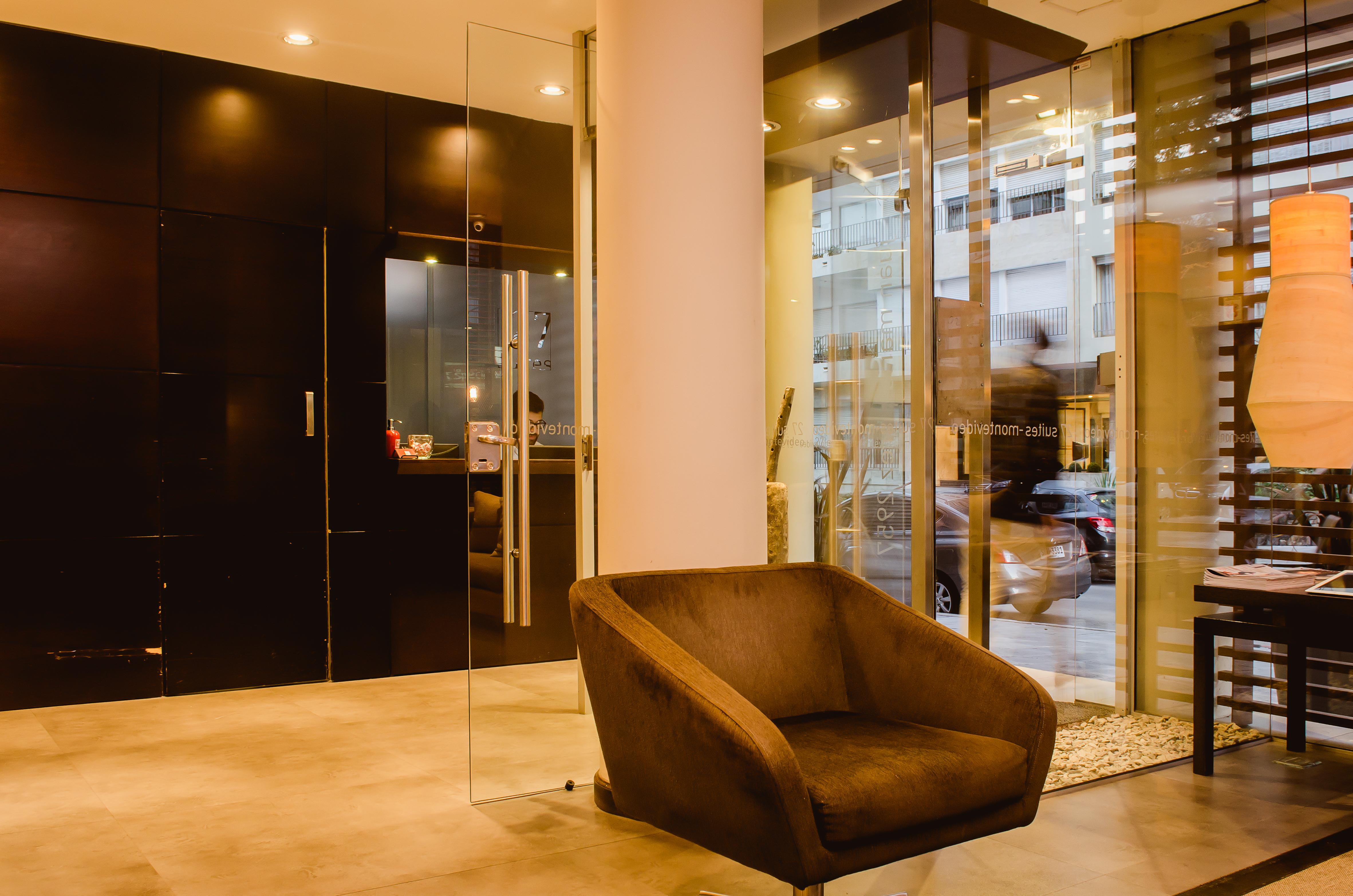 27 Suites Hotel Montevideo Esterno foto