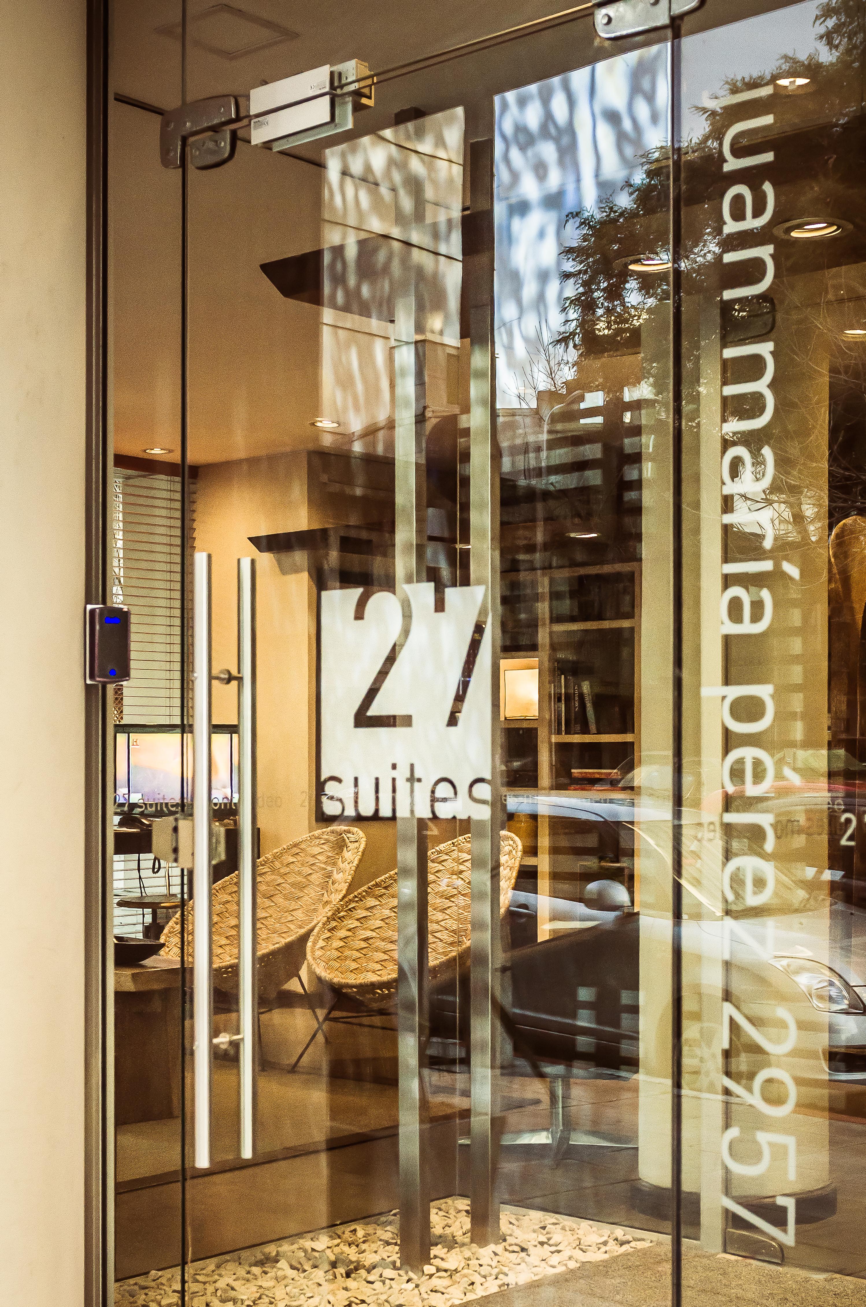 27 Suites Hotel Montevideo Esterno foto